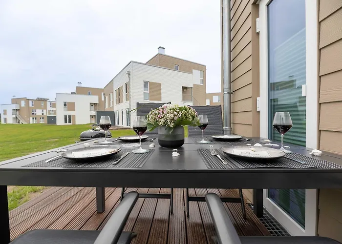 Hollywood Lounge * Olpenitz