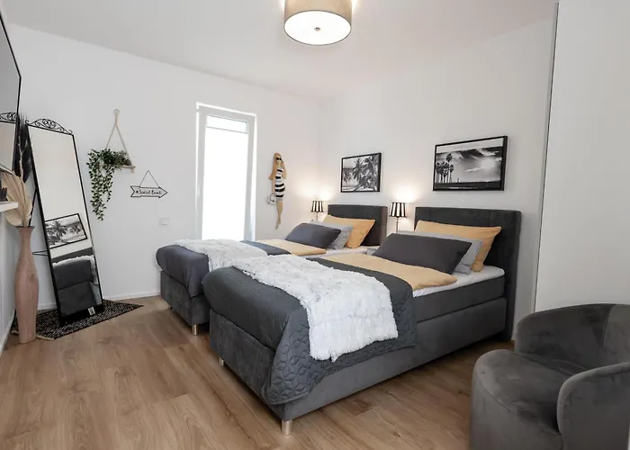 Appartamento Hollywood Lounge *